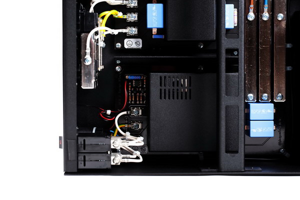 Gigawatt PC-4 EVO and LS-2 - Power Conditioner and Power Cable